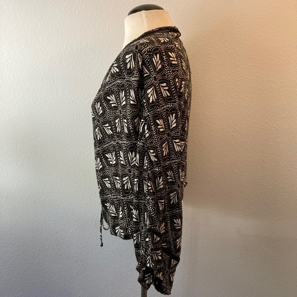 Rip Curl Black Print Boho Drawstring Waist Blouse… - image 6